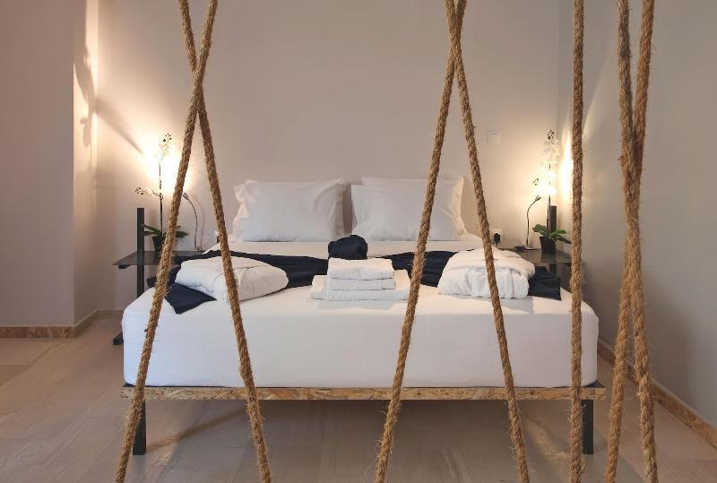 Piraeus Premium Suites Екстер'єр фото