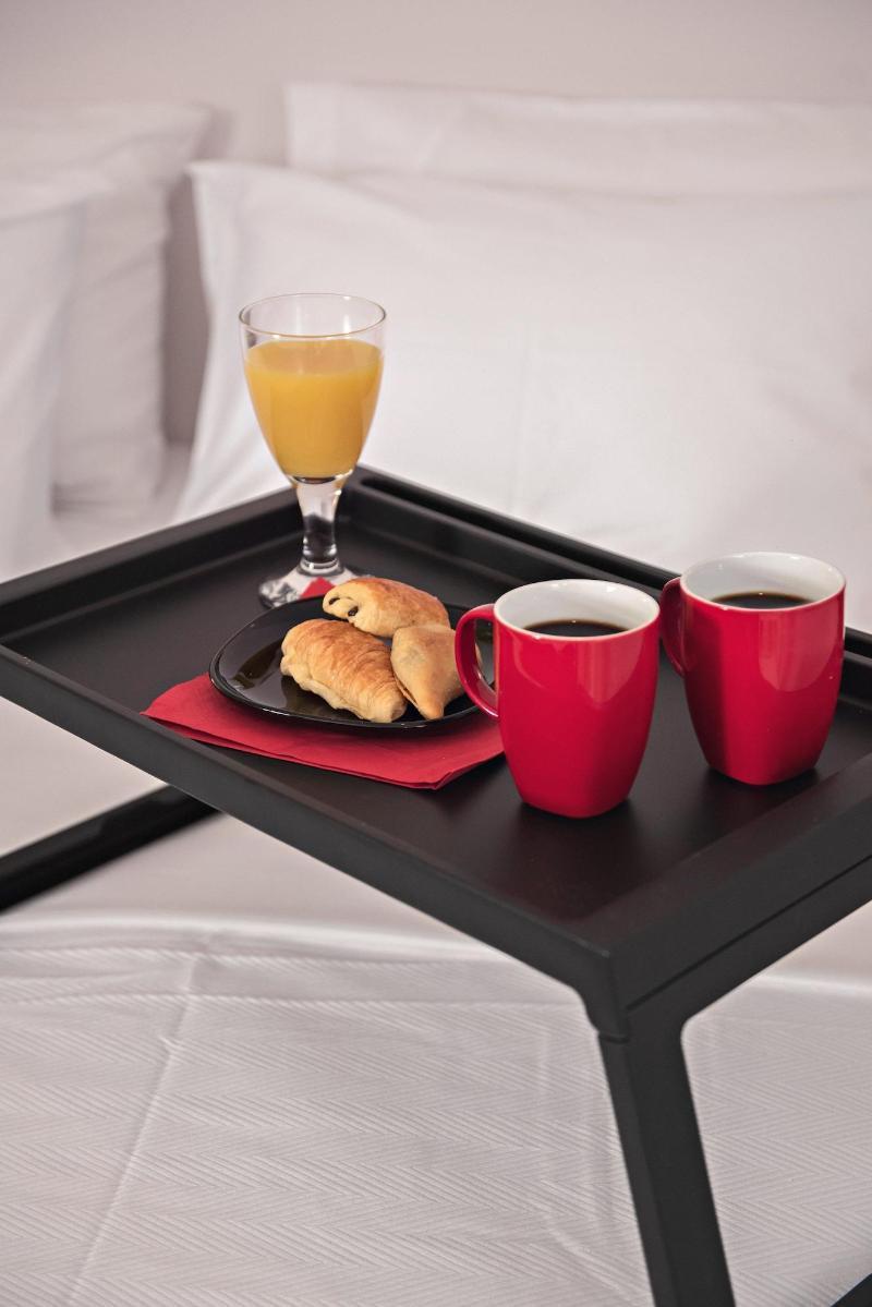 Piraeus Premium Suites Екстер'єр фото