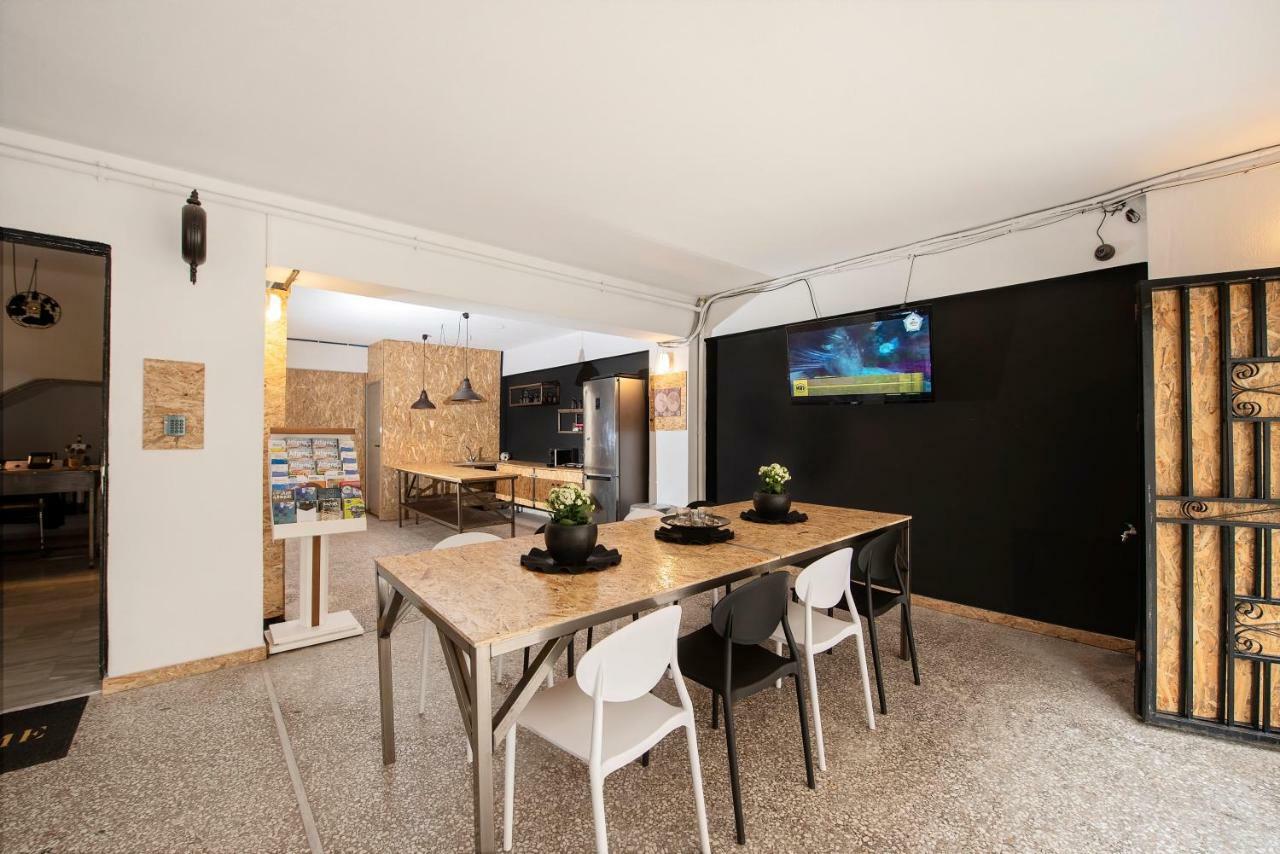Piraeus Premium Suites Екстер'єр фото